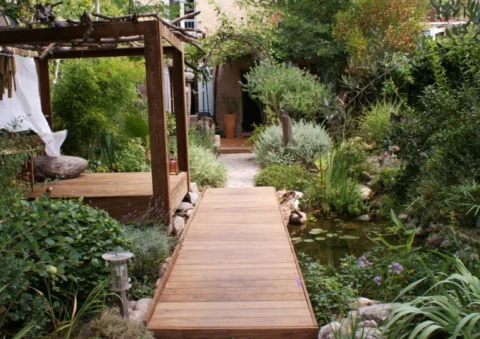 Jardin secret dans le cœur historique d’Avignon