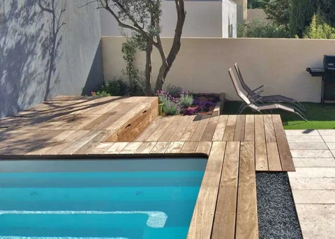 Métamorphose d’un jardin de ville avec mini piscine – Marseille