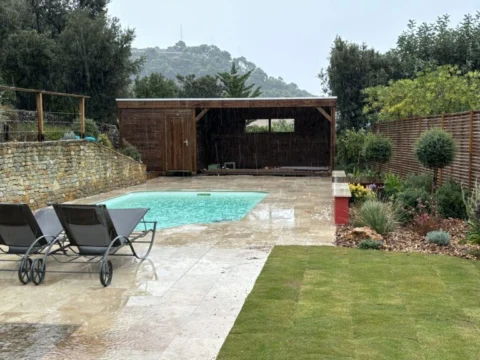 Rénovation des extérieurs d’une maison individuelle à Toulon